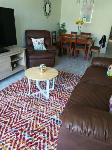 Customer photo review of Mesa de Centro MIMA Redonda BLANCA