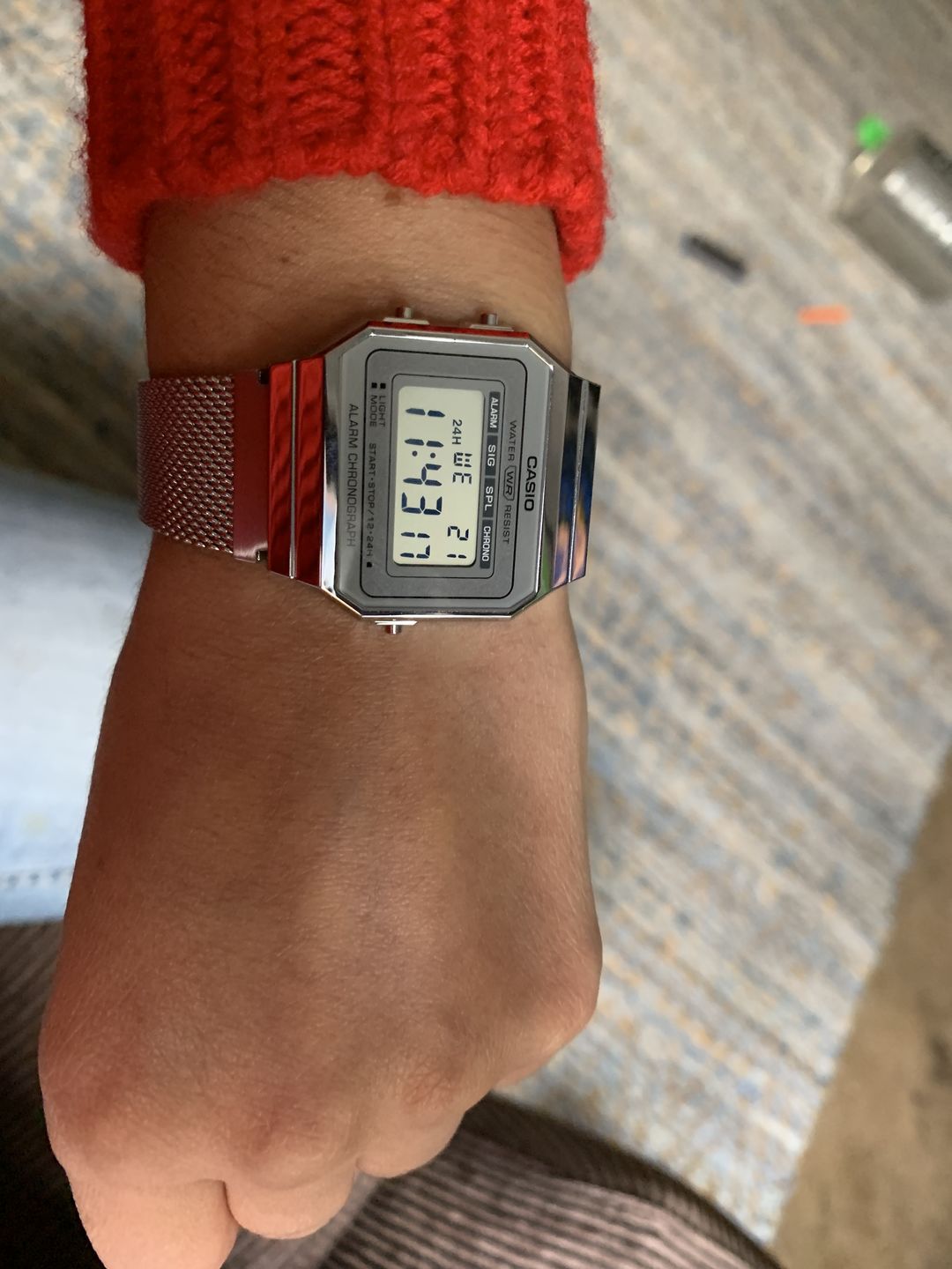 Customer photo review of Reloj Casio Vintage A700WM-7ADF Plateado Milanese Slim
