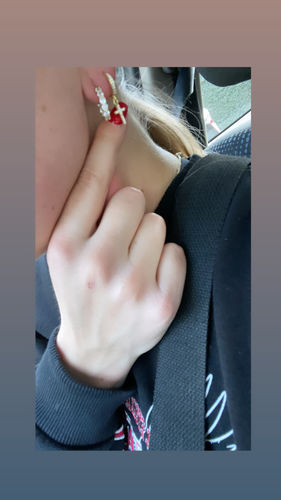 Customer photo review of Kreuz Creolen