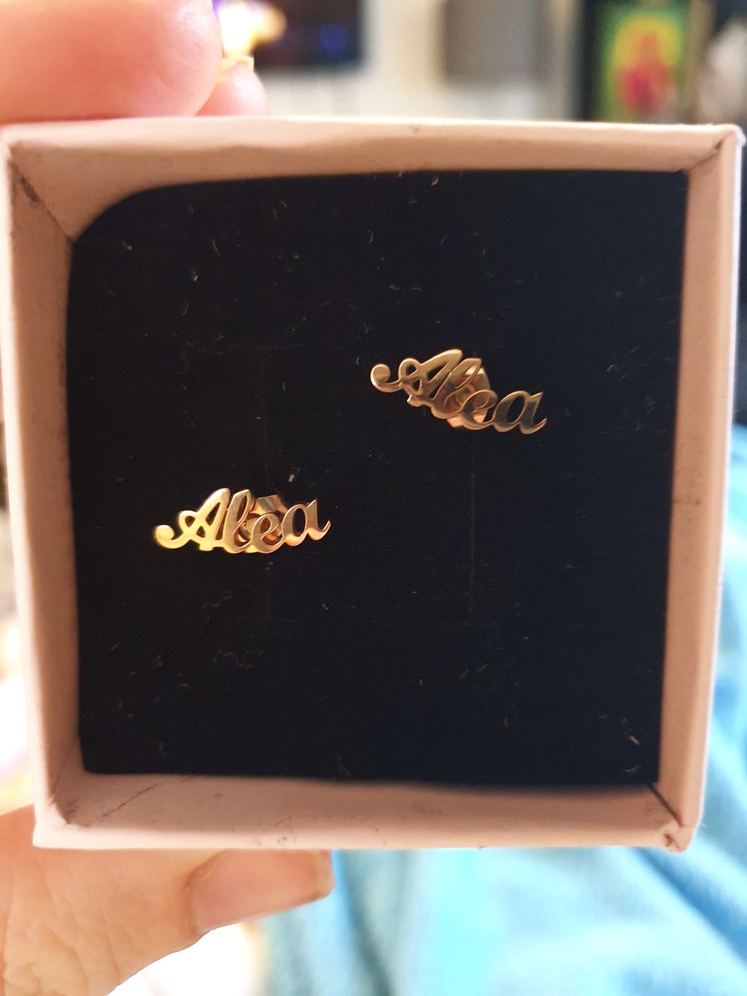 Customer photo review of LOANYA personalisierte Ohrringe