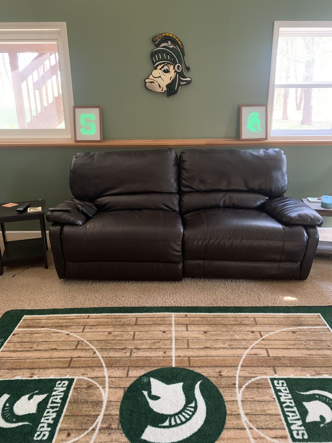 Customer photo review of Michigan State University " Gruff Sparty" 3D Vintage Metal Artwork