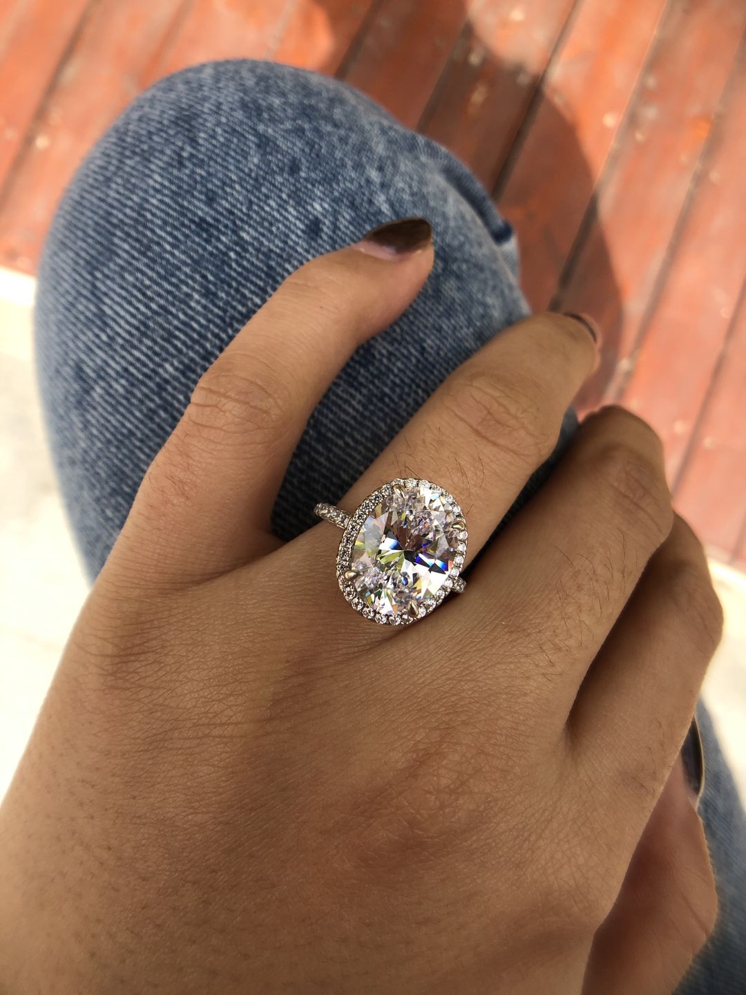 Customer photo review of Louily Halo 3.5Ct Oval Cut Simulated Diamond Engagement Ring In Sterling Silver
