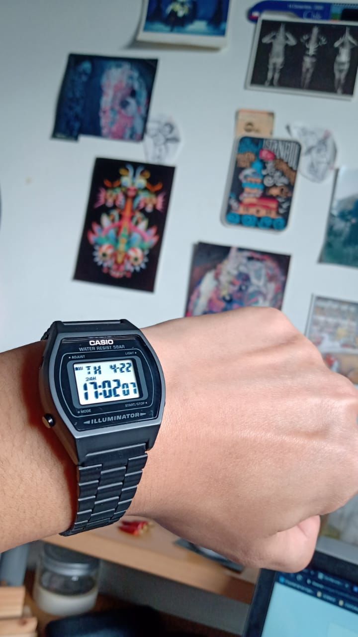 Customer photo review of Reloj Casio Vintage B640WB-1ADF Digital Metálico Negro