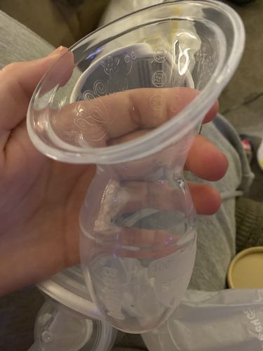 Customer photo review of Haakaa Generation 1 Silicone Manual Breast Pump, 4 oz