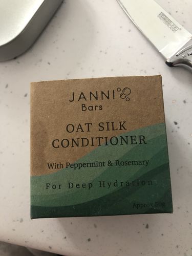 Customer photo review of Conditioner Bar - Oat Silk