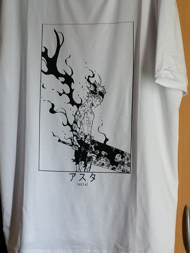 Customer photo review of Demon form Asta - Tee