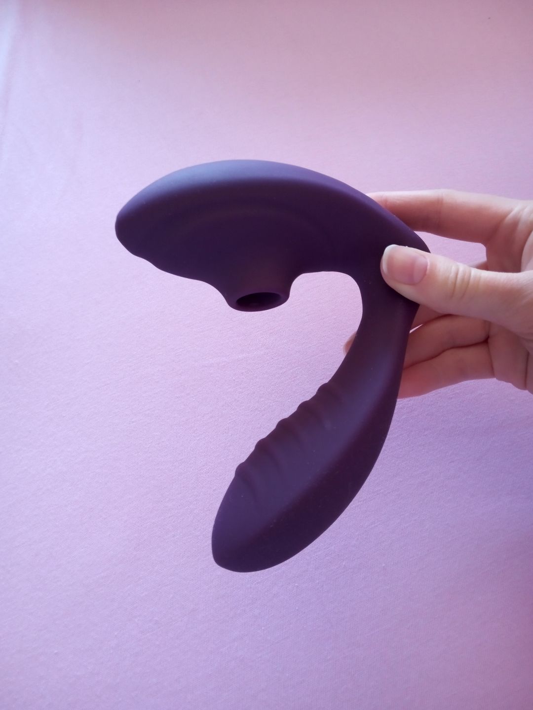Customer photo review of Suctional Vibrator