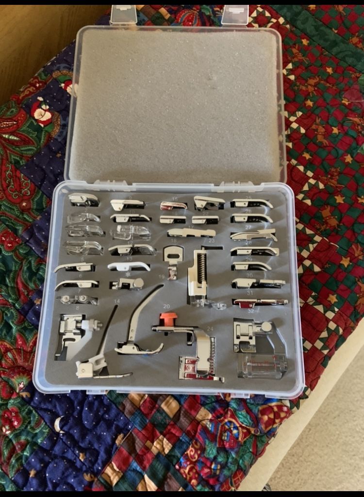 Customer photo review of 32pc Ultimate Presser Foot Set