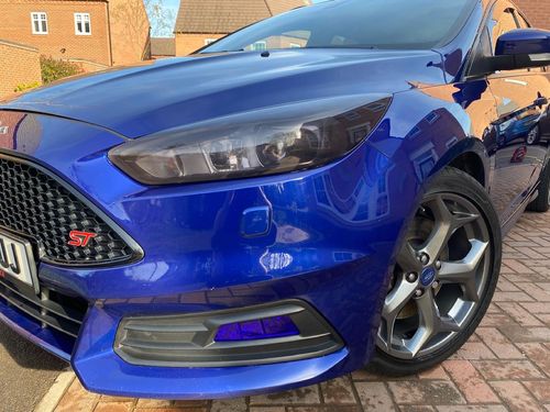 Customer photo review of Focus ST MK3.5 Fog Light Armour