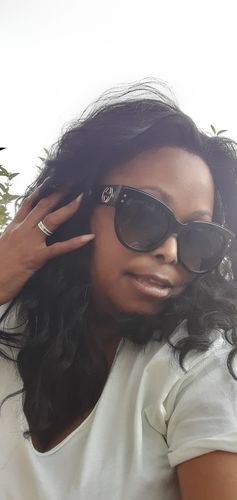 Customer photo review of Freetress Illusion lace frontal 001