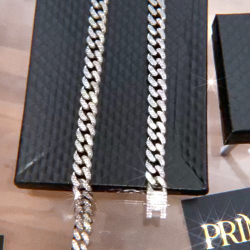 Customer photo review of Collana Ice Cuban - Silver