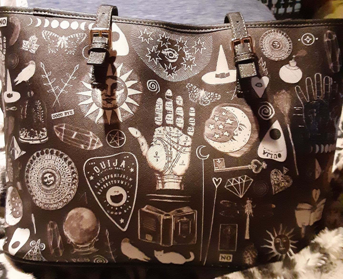Customer photo review of Witch Please - Big Purse