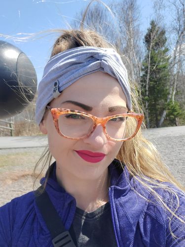 Customer photo review of The Harriet Headwrap