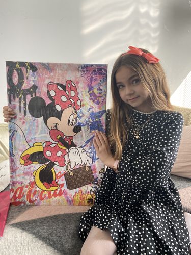 Customer photo review of Tableau Minnie Shopping