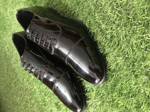 Customer photo review of Black Full Patent Oxfords