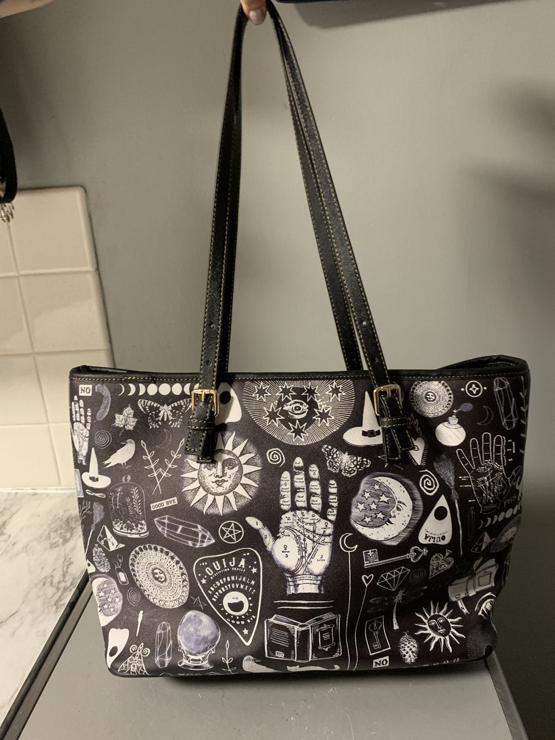 Customer photo review of Witch Please - Big Purse