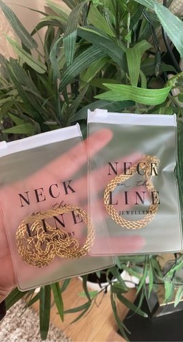 Customer photo review of Woven Collar chain