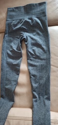 Customer photo review of Aphrodite Seamless Compression Leggings