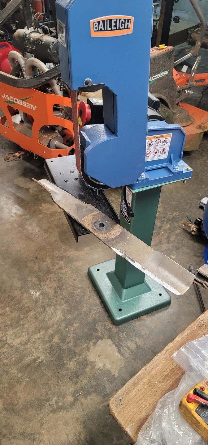 Customer photo review of 2 x 48 Inch EdgeCore Premium Ceramic Grinding Belts, 6 Pack