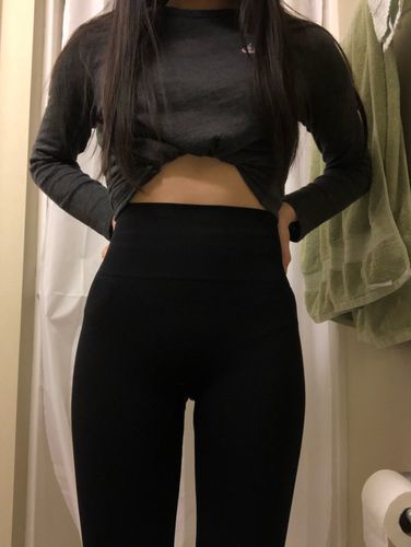 Customer photo review of Aphrodite Seamless Compression Leggings