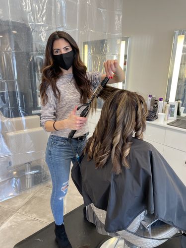 Customer photo review of Le Angelique Ultimate Pro Clip Curling Iron
