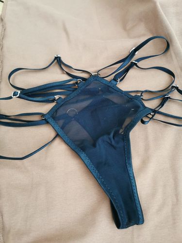 Customer photo review of Jess High Waist String