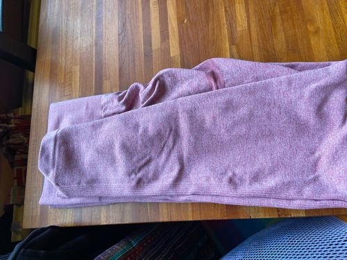 Customer photo review of Aphrodite Seamless Compression Leggings