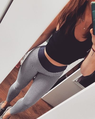 Customer photo review of Athena Booty-Lift Seamless Leggings