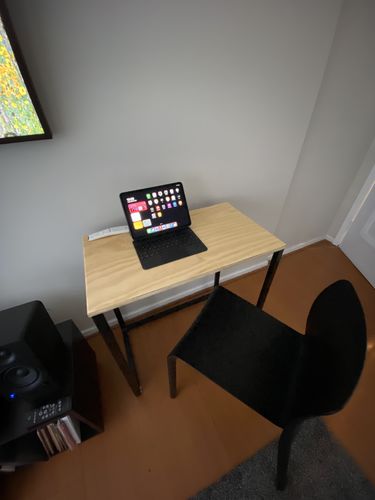Customer photo review of Escritorio moderno MIMA 70 x 40 Negro