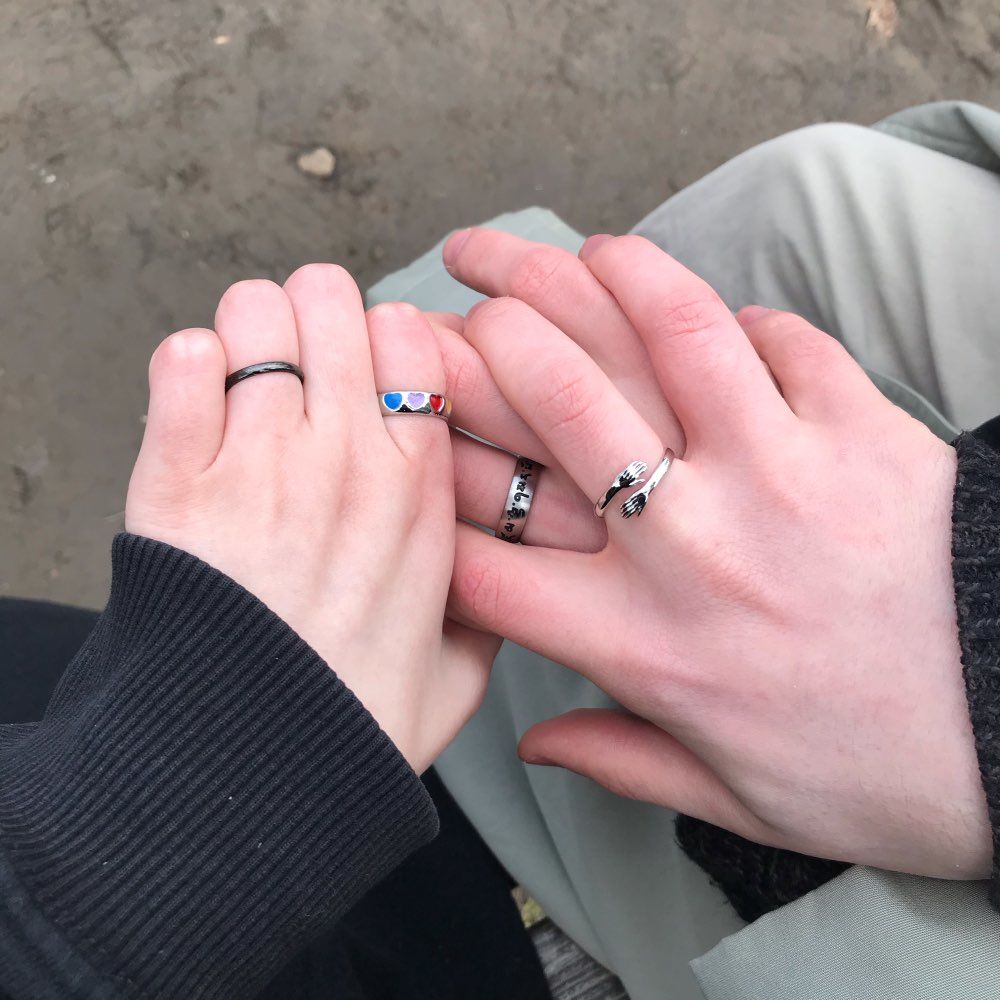 Customer photo review of Embrace | Hug Ring | 925 Sterling Silver