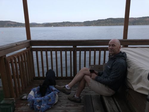 Customer photo review of MEN'S DIVERSION HOODIE