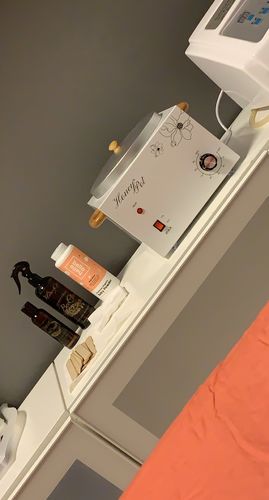 Customer photo review of Professional 5.5 Wax Warmer HoneyPot Kit