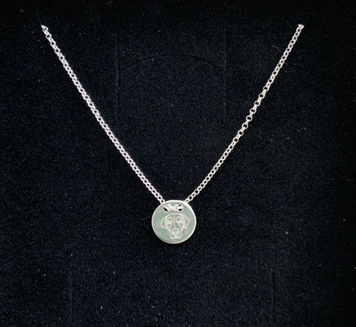 Customer photo review of Silber Lineart Love Halskette