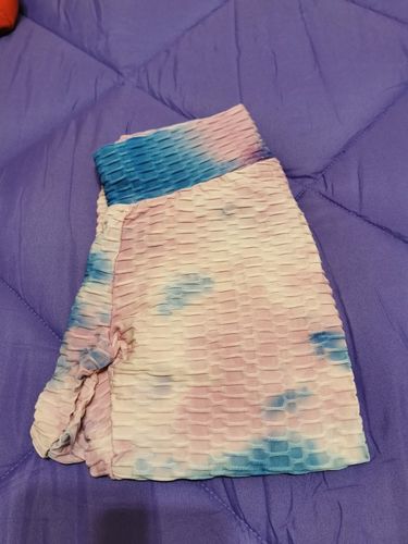 Customer photo review of Mirage Booty-Lift Tie Dye Leggings