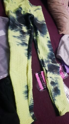 Customer photo review of Mirage Booty-Lift Tie Dye Leggings