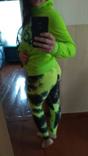 Customer photo review of Mirage Booty-Lift Tie Dye Leggings