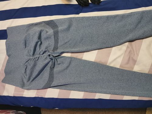 Customer photo review of Impulse Seamless Leggings