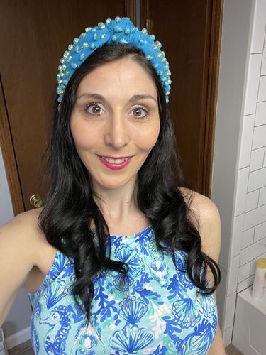 Customer photo review of TURQUOISE CANDY JEWELED KNOTTED HEADBAND