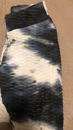 Customer photo review of Mirage Booty-Lift Tie Dye Leggings