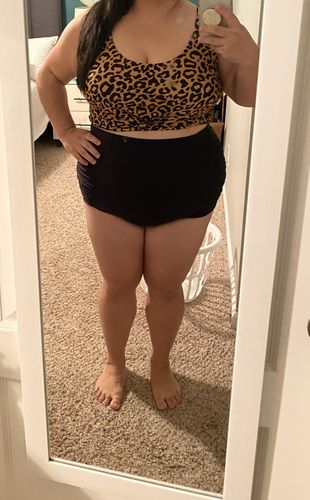 Customer photo review of Traveler Top | Leopard Print