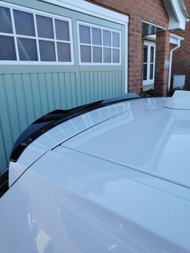 Customer photo review of Maxton Spoiler Cap V.2 BMW 1 F20/F21 M-Power In Gloss Black
