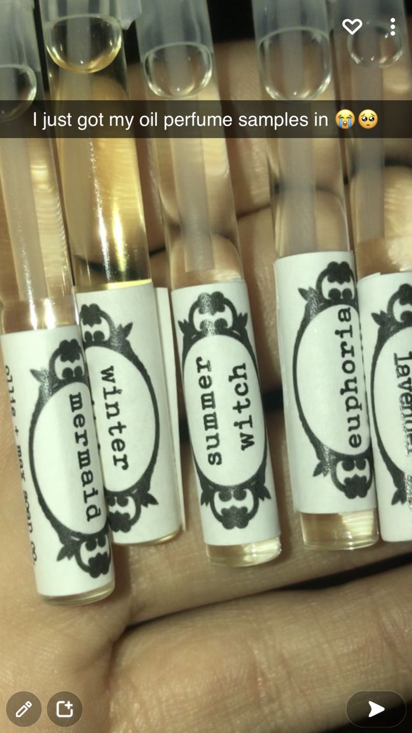 Customer photo review of Perfume Oil - Sample Set