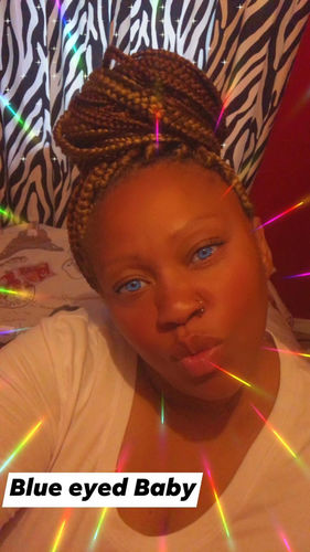 Customer photo review of [buy 1 get 1 free] Blends Caribbean Blue Contact Lenses