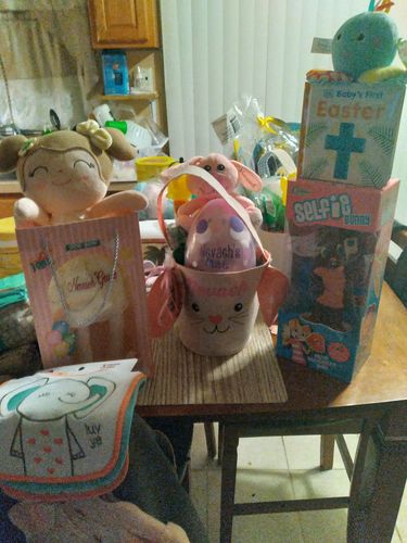 Customer photo review of Personalized Leyadoll (Yellow) with Gift Bag