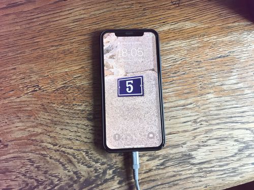 Grant W. review of Apple iPhone XS 64GB Space Grey Unlocked Refurbished Excellent image 1 out of 1