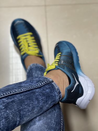 Customer photo review of Hoka One One Men's EVO Rehi