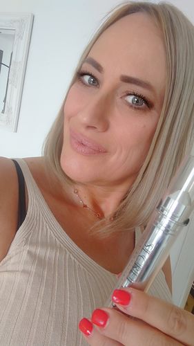 Customer photo review of LIP BOOSTING SERUM