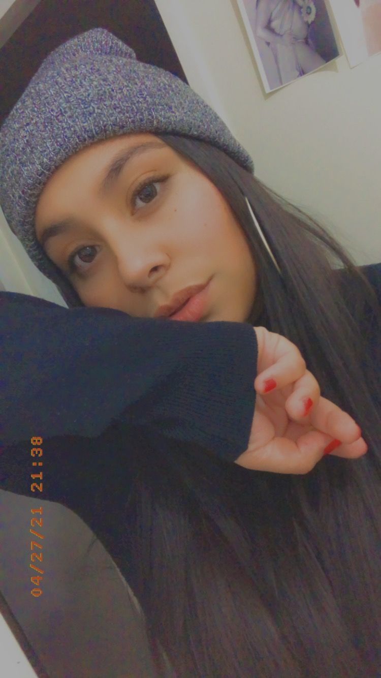 Customer photo review of Simple Grey