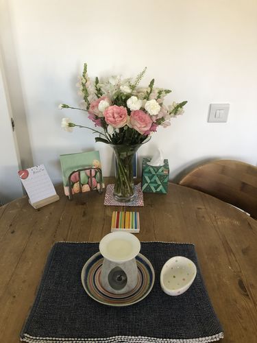 Customer photo review of "Quiet Moments" coconut & vanilla soy candle