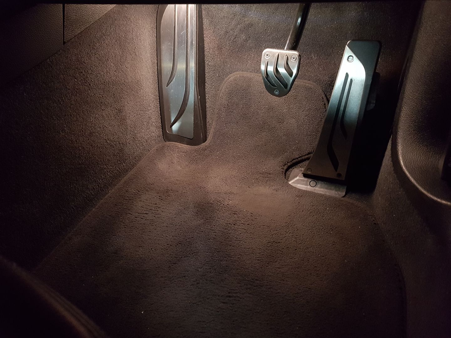 Customer photo review of MHC BMW Interior Footwell Lighting For F Series Models